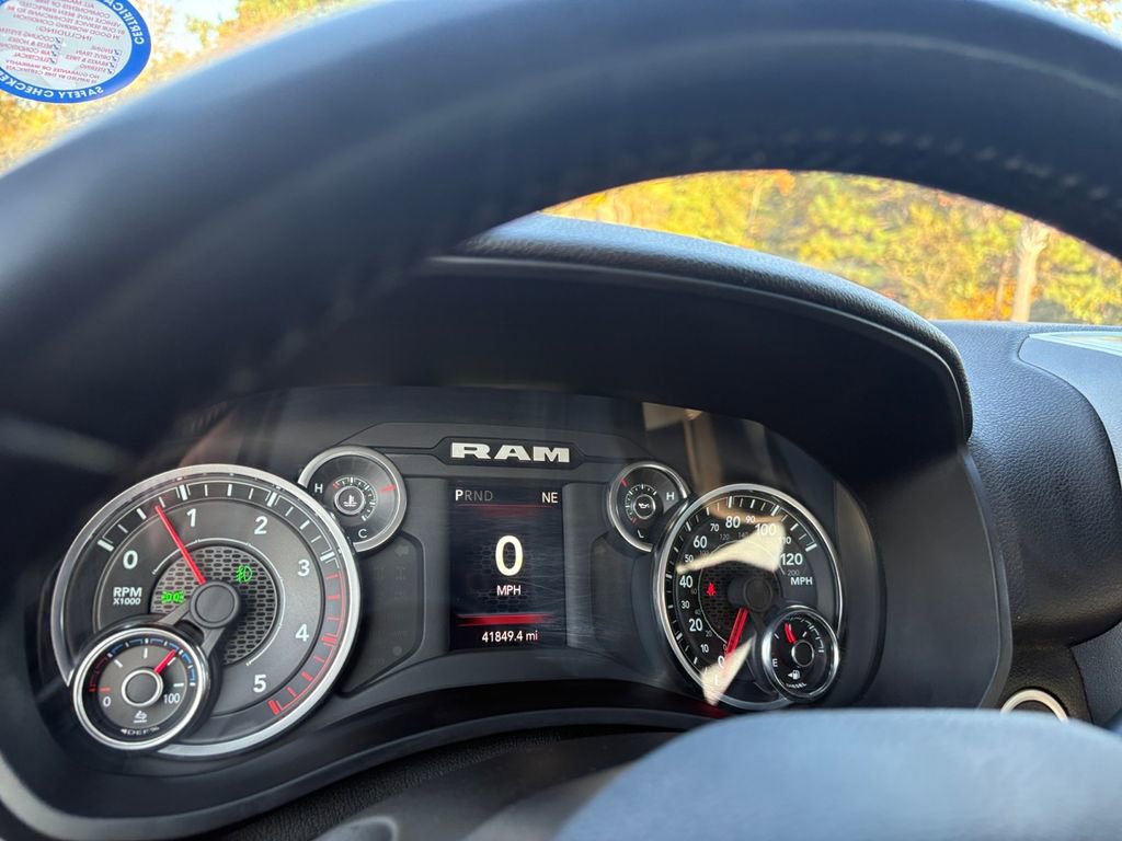 Used 2024 RAM 2500 Big Horn image 15