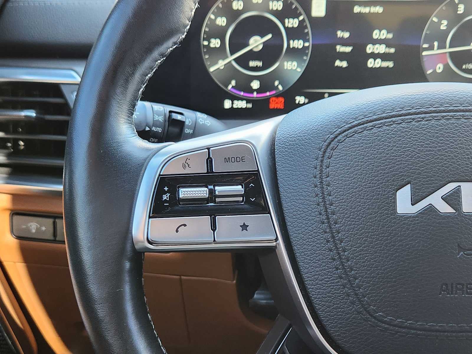 Used 2023 Kia Telluride SX Prestige X-Pro AWD/4WD image 18