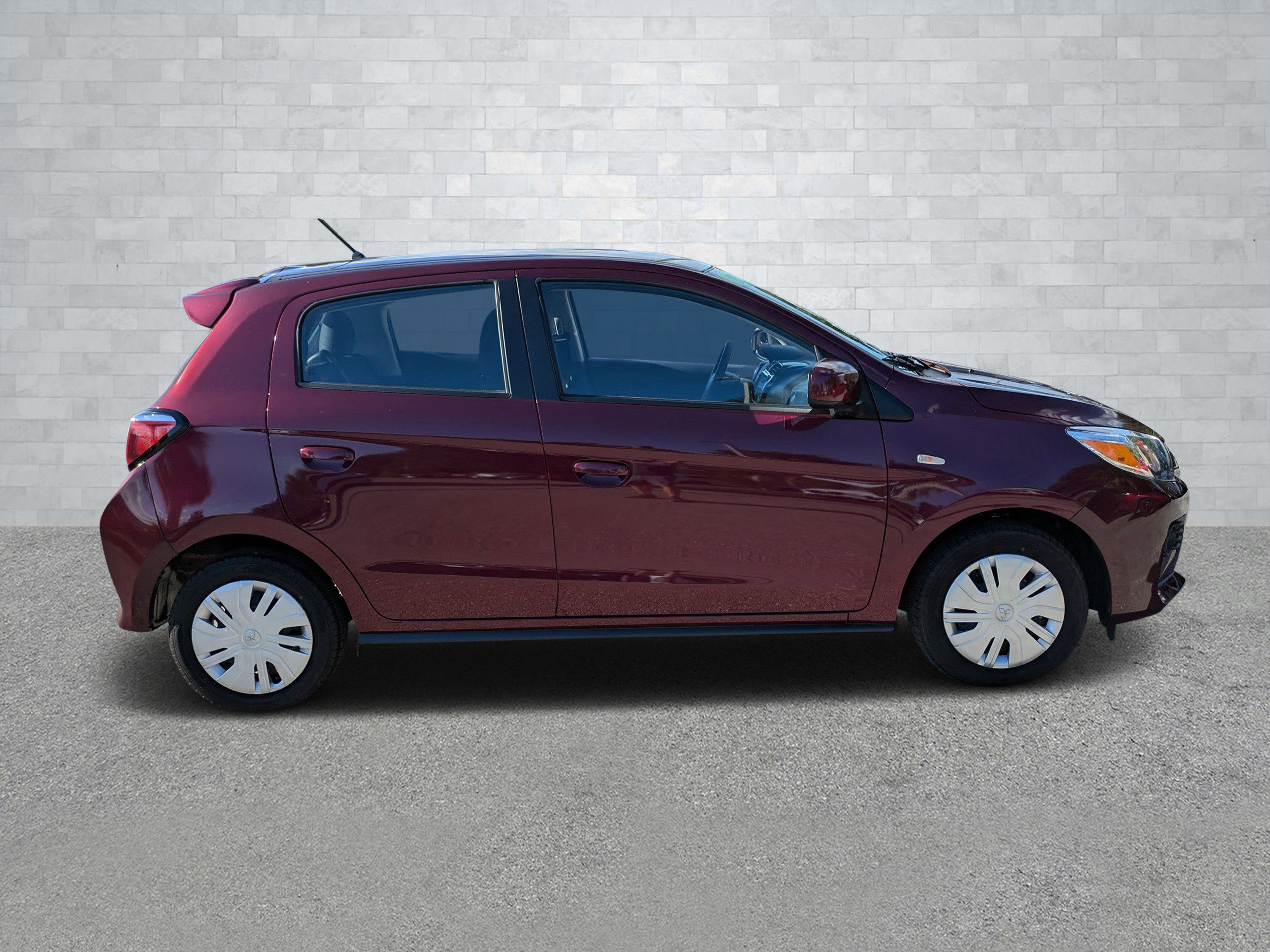 Used 2022 Mitsubishi Mirage ES image 4