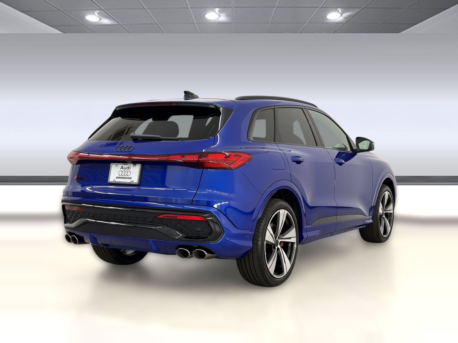 New 2026 Audi SQ5 Prestige AWD/4WD image 9