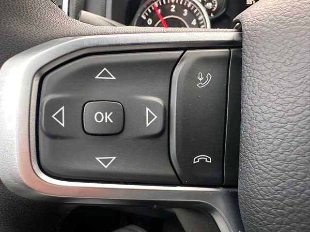 Used 2025 RAM 1500 Big Horn AWD/4WD image 17