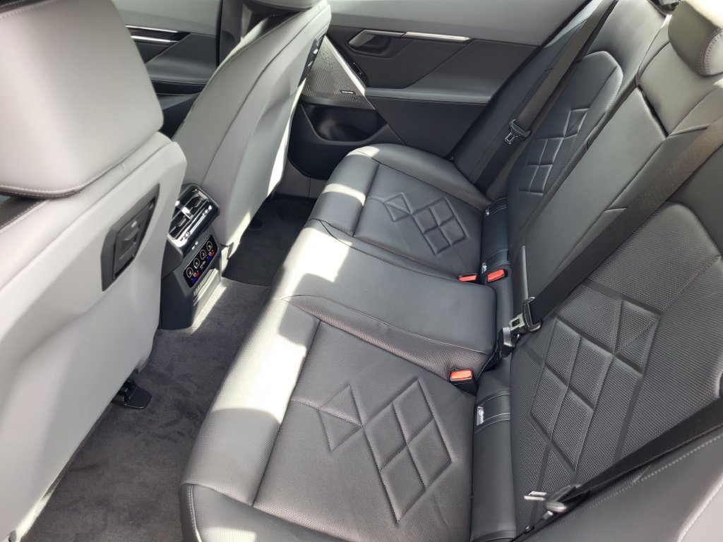 New 2027 BMW 540i xDrive w/ M Sport Package AWD/4WD image 12