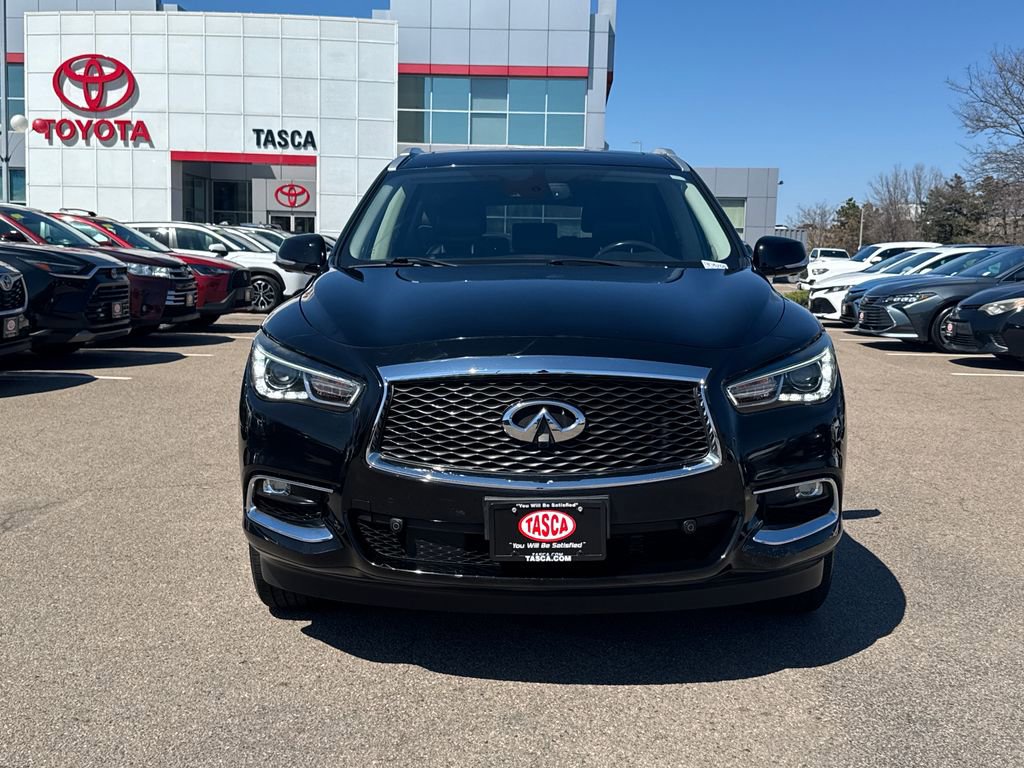 Used 2019 INFINITI QX60 Luxe w/ Essential Package AWD/4WD image 2