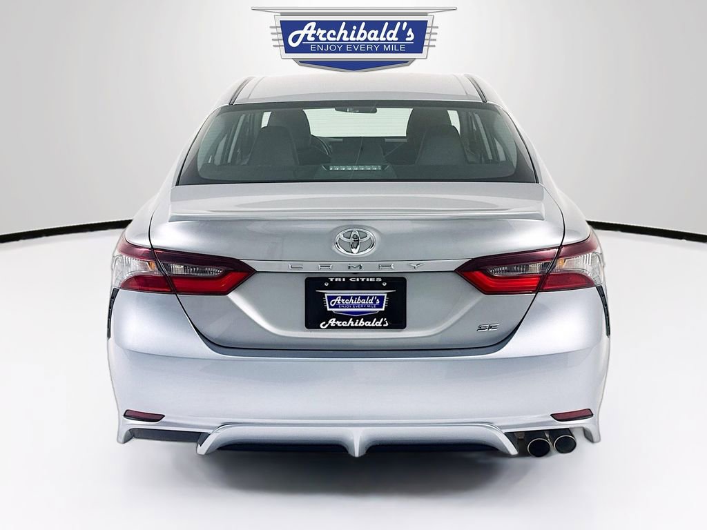 Used 2024 Toyota Camry SE FWD image 6