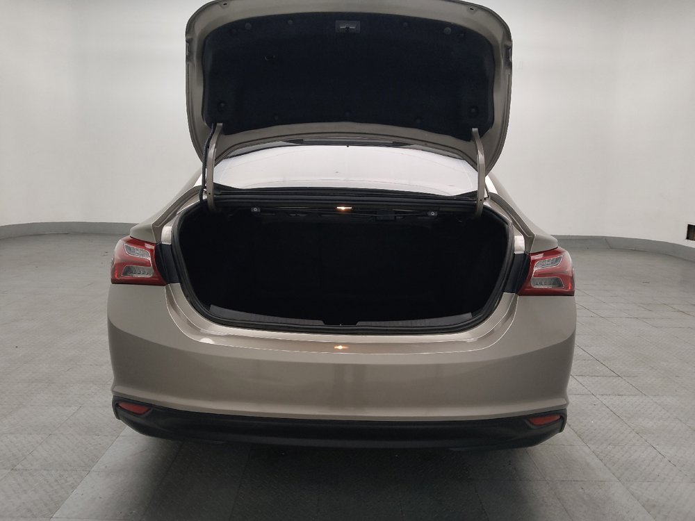 Used 2022 Chevrolet Malibu LT image 29