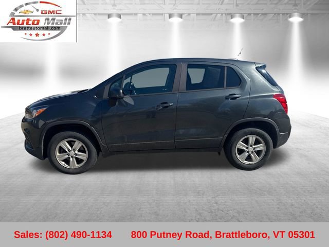 Used 2019 Chevrolet Trax LS w/ Tint and Cruise Package AWD/4WD image 2