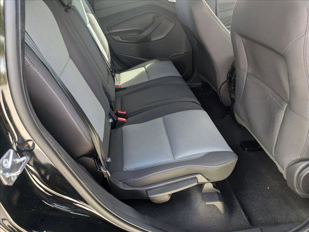 Used 2017 Ford Escape SE image 19