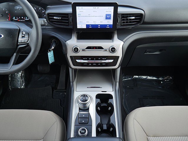 Used 2023 Ford Explorer AWD image 21