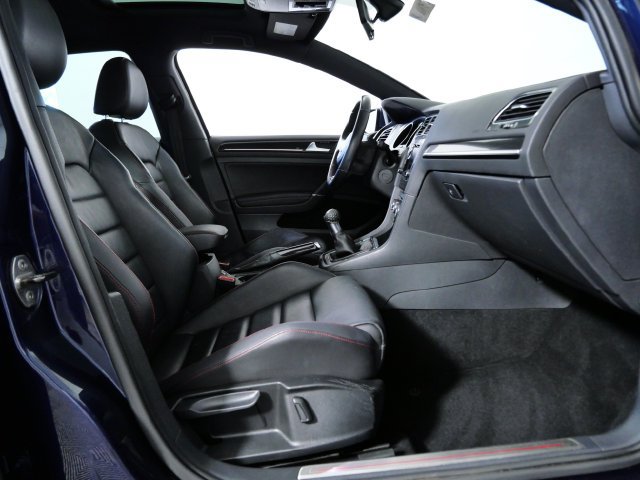 Used 2015 Volkswagen GTI SE w/ Lighting Package (SEL) FWD image 10