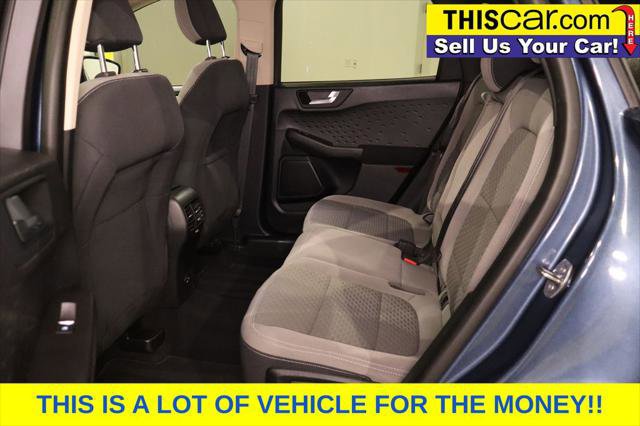 Used 2020 Ford Escape SE image 11