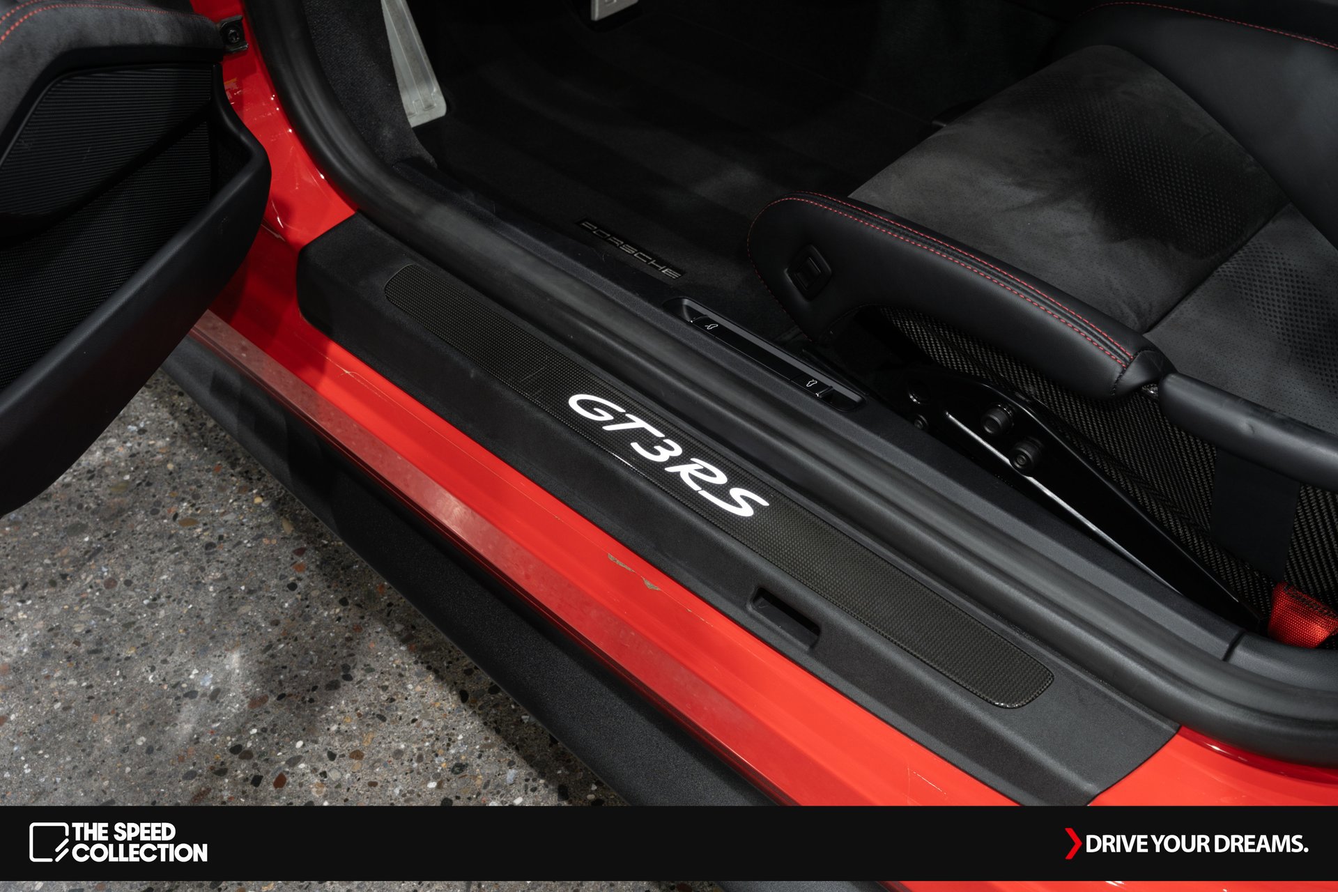 Used 2019 Porsche 911 GT3 RS w/ Weissach Package image 14