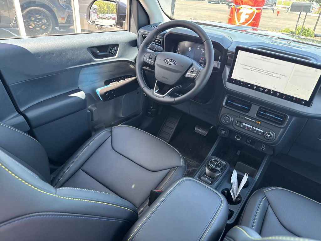 New 2025 Ford Maverick Lobo image 17