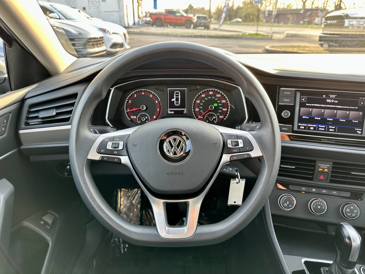 Used 2021 Volkswagen Jetta S image 18