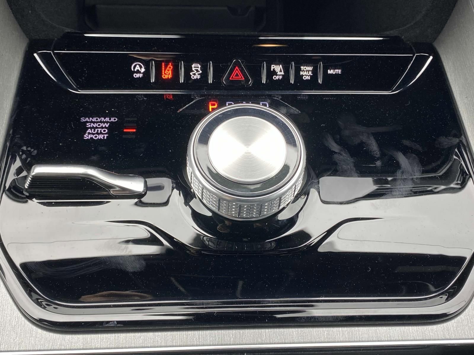 New 2025 Jeep Wagoneer Series II AWD/4WD image 26