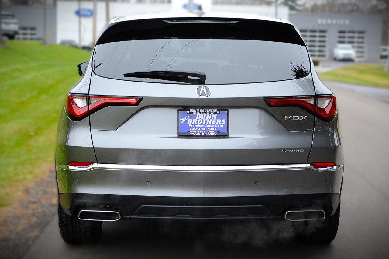 Used 2023 Acura MDX SH-AWD w/ Technology Package image 6