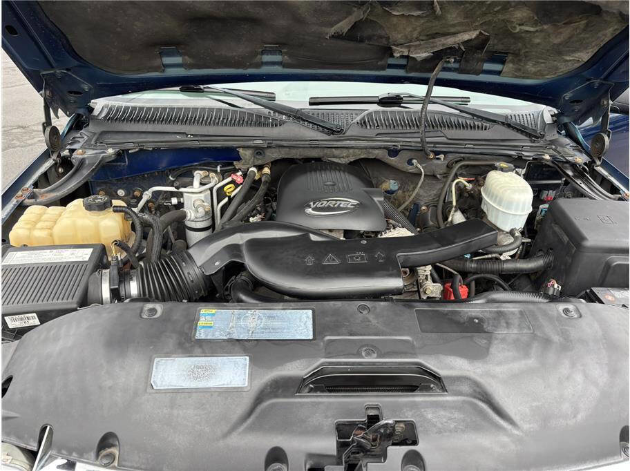 Used 2006 Chevrolet Suburban LS w/ Smart Select Package image 17