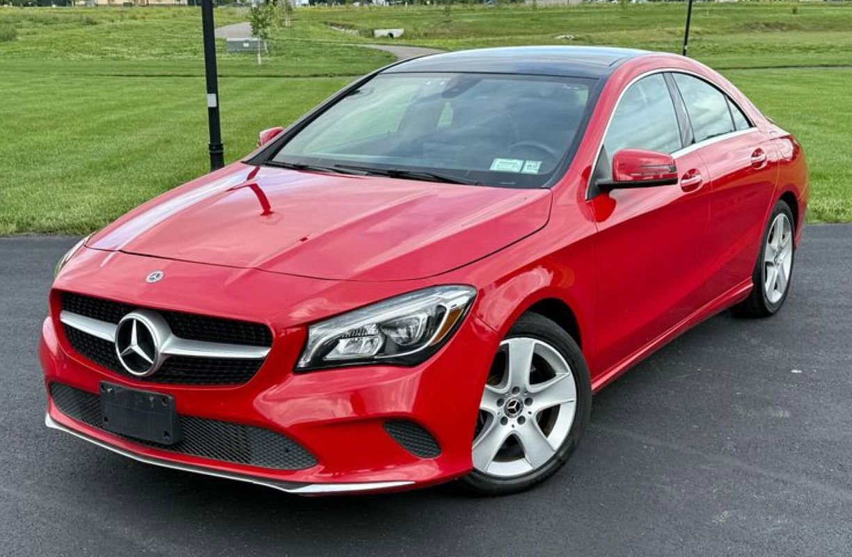 Used 2019 Mercedes-Benz CLA 250 4MATIC w/ Multimedia Package image 1