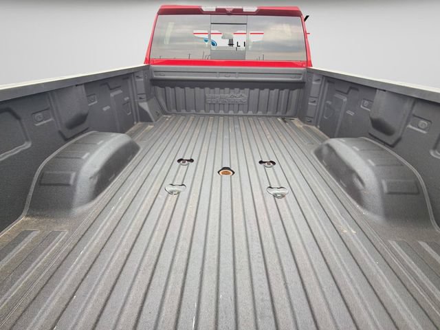 Used 2024 Chevrolet Silverado 3500 High Country AWD/4WD image 15