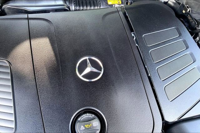 Certified 2025 Mercedes-Benz GLC 300 4MATIC image 29