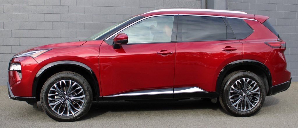 New 2026 Nissan Rogue Platinum w/ Platinum Premium Package image 2