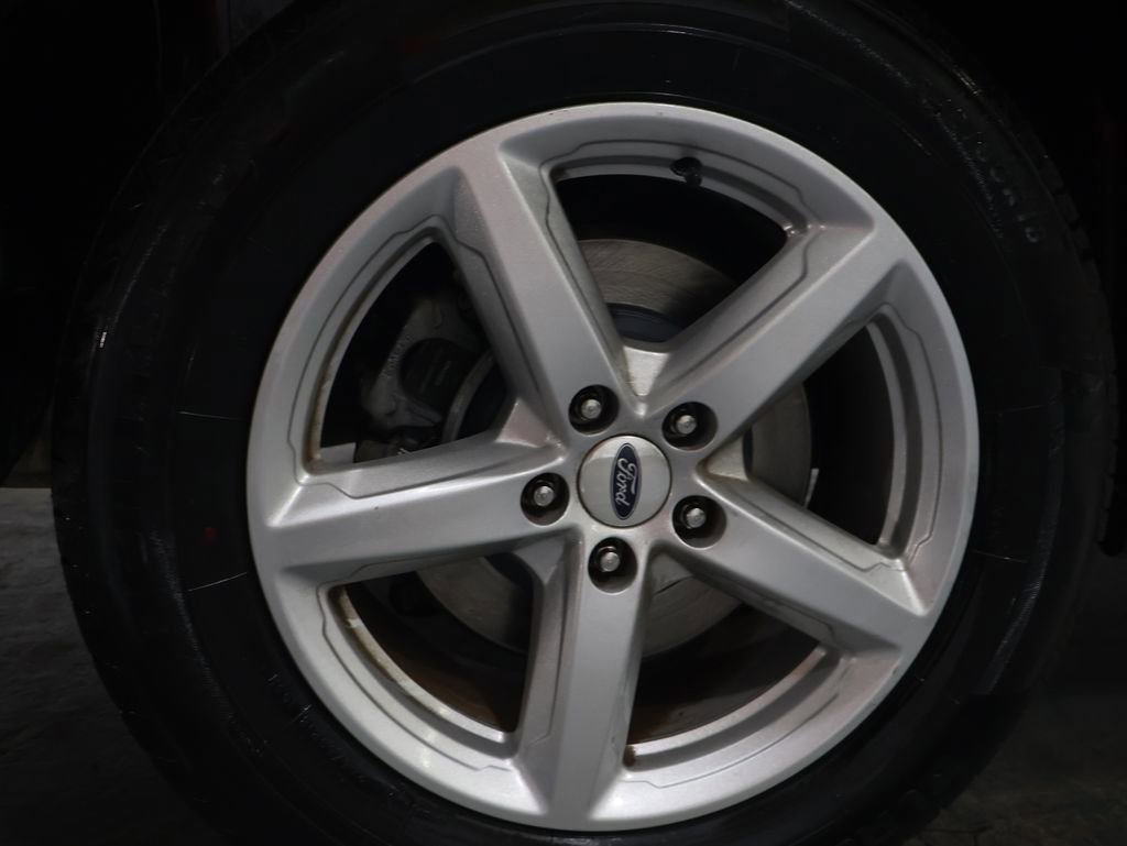 Used 2019 Ford Explorer XLT FWD image 35