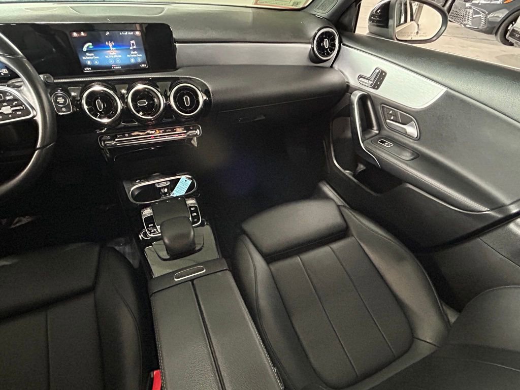 Used 2020 Mercedes-Benz A 220 image 8