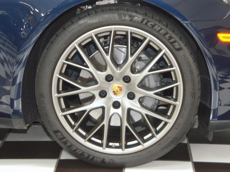 Used 2020 Porsche Panamera 4S AWD/4WD image 13