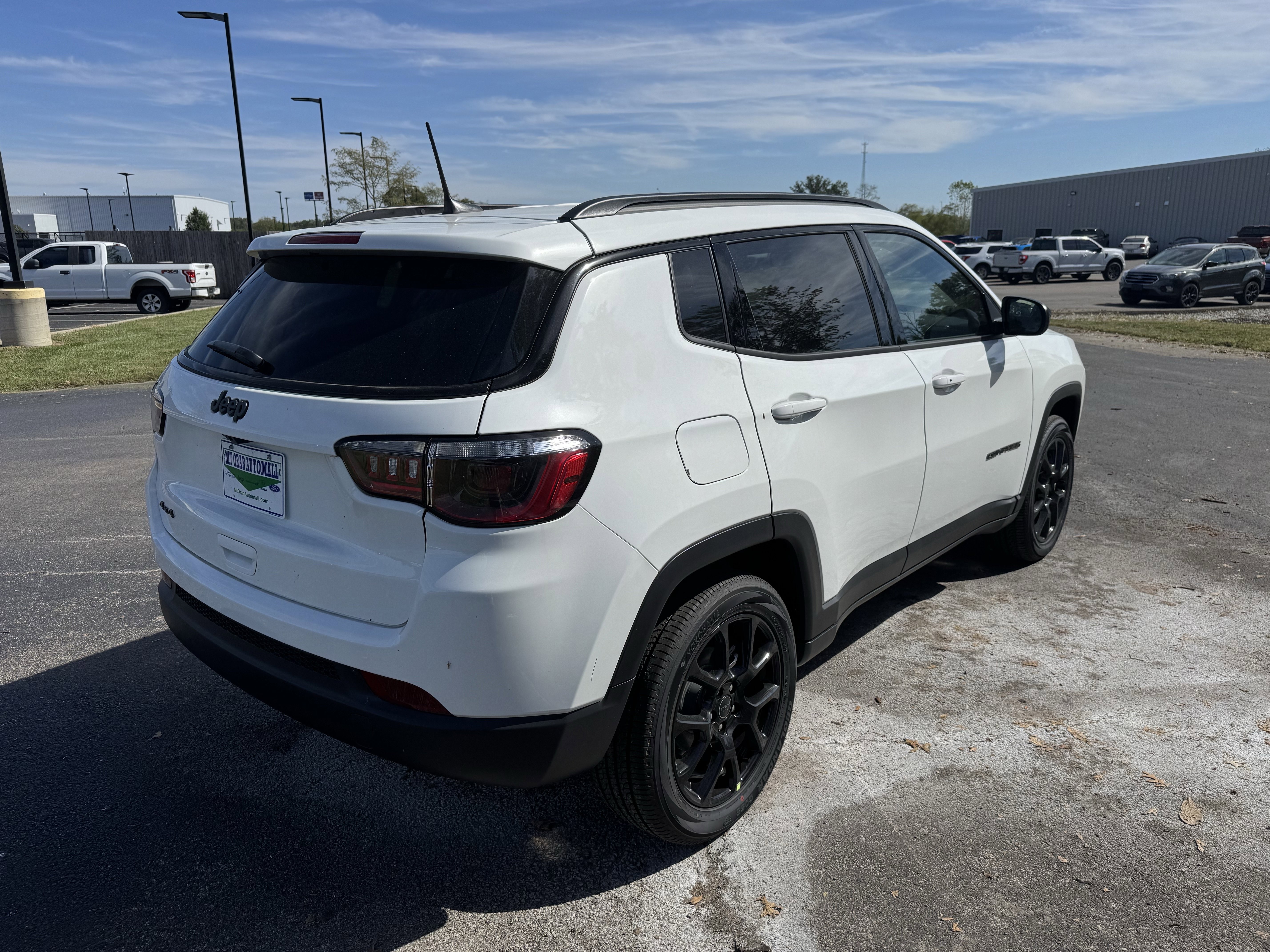 New 2026 Jeep Compass Latitude image 4