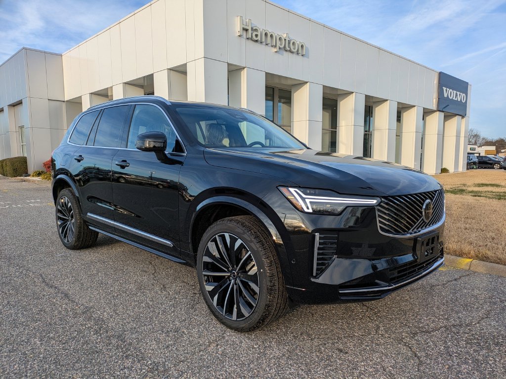 New 2026 Volvo XC90 B6 Plus w/ Protection Package Premier AWD/4WD image 2