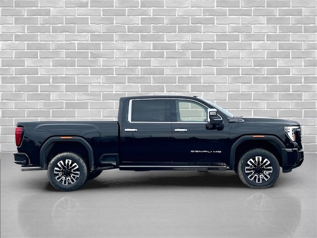 New 2025 GMC Sierra 3500 Denali w/ Denali Reserve Package image 8
