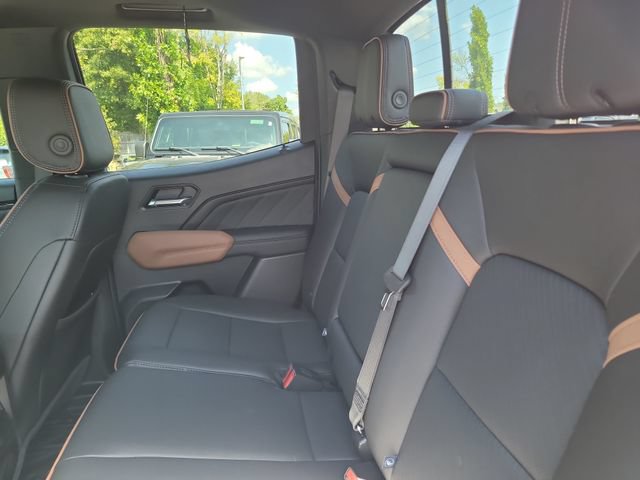 Used 2026 GMC Canyon AT4 w/ Technology Plus Package AWD/4WD image 24