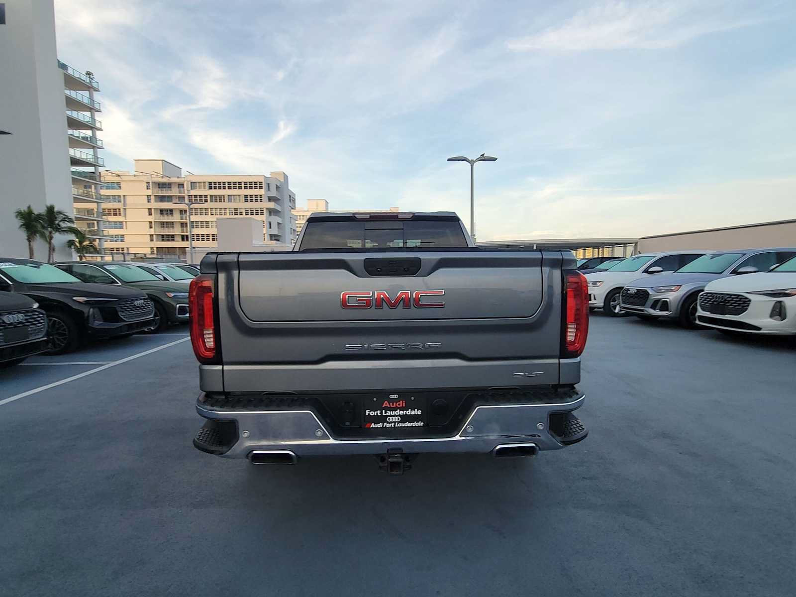 Used 2020 GMC Sierra 1500 SLT w/ SLT Premium Plus Package AWD/4WD image 5