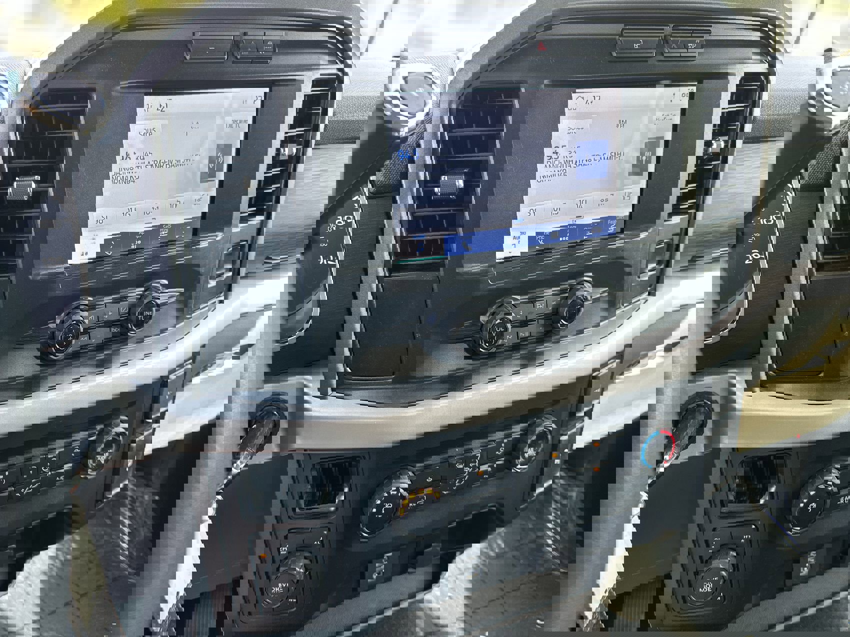 Used 2022 Ford F150 XLT image 15