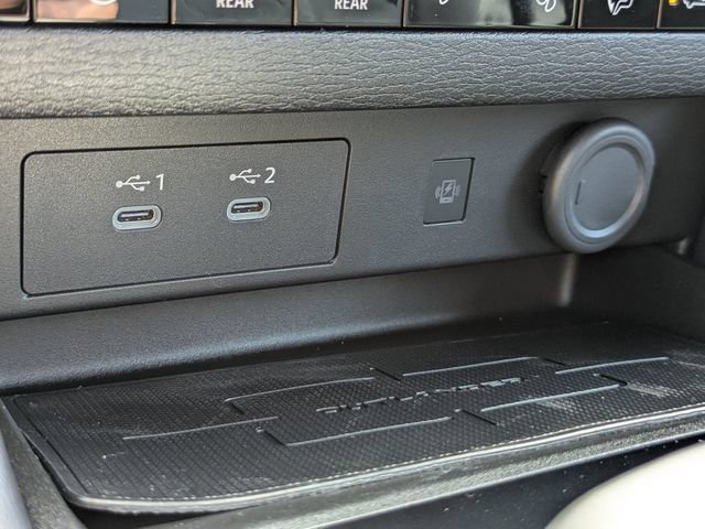 New 2026 Mitsubishi Outlander SEL Black Edition FWD image 25