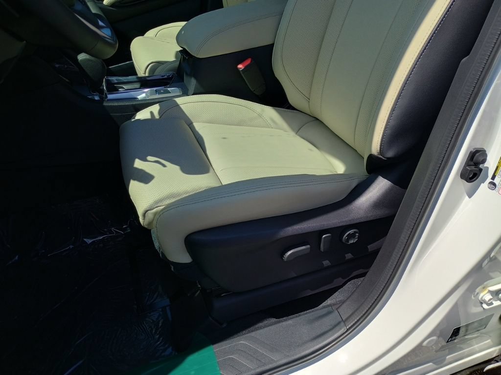 New 2026 Subaru Ascent Limited AWD/4WD image 10
