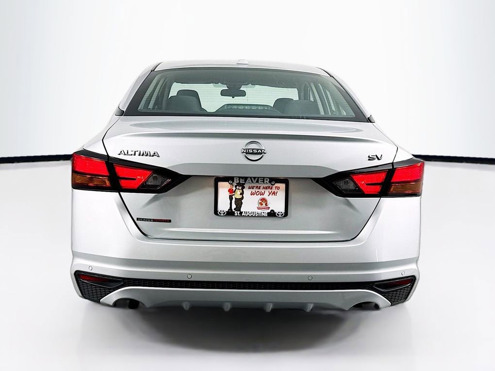 Used 2024 Nissan Altima 2.5 SV image 8