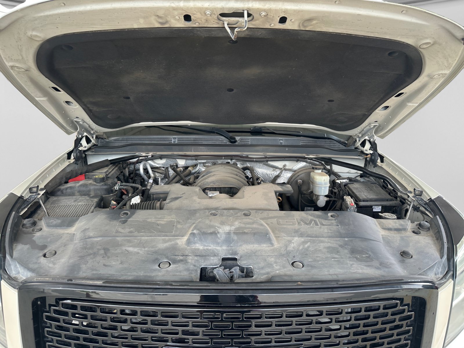 Used 2015 GMC Yukon SLT w/ Open Road Package RWD image 19