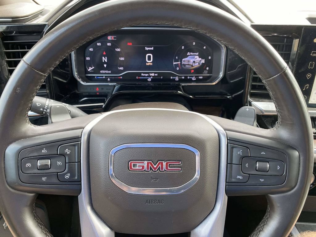 Used 2024 GMC Sierra 1500 SLT w/ SLT Convenience Package AWD/4WD image 25