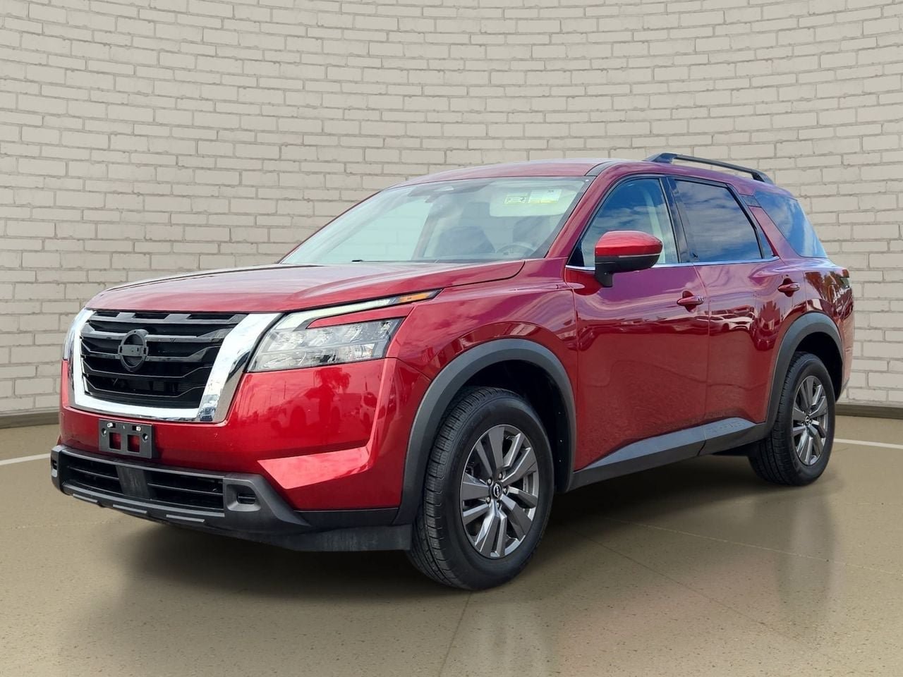 Certified 2024 Nissan Pathfinder SV