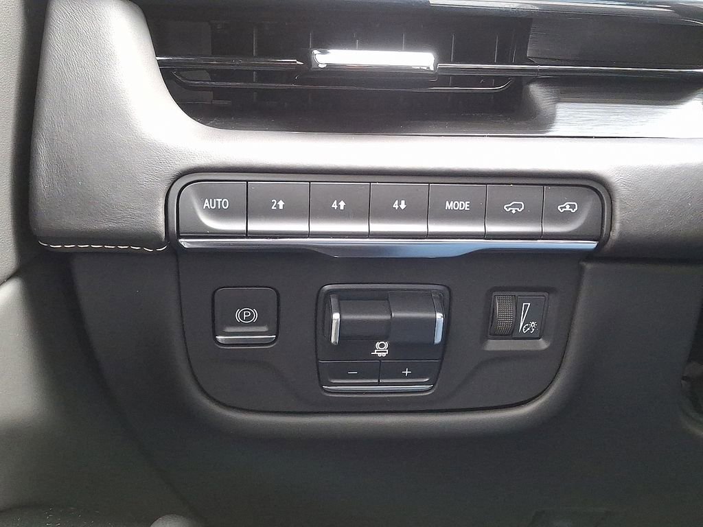 Used 2024 Cadillac Escalade Sport Platinum w/ Heavy-Duty Trailer Package image 38