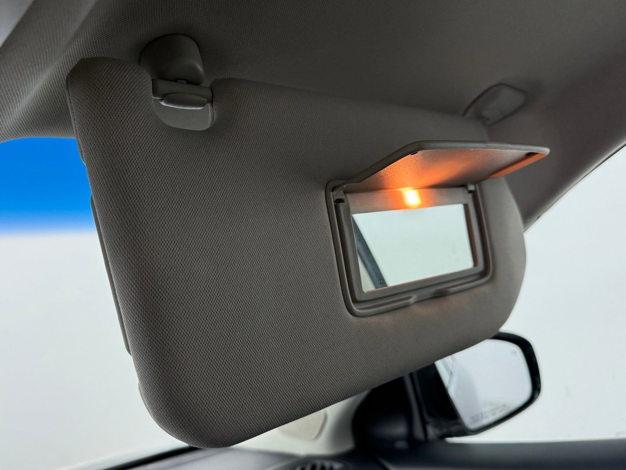 Used 2014 INFINITI QX60 AWD w/ Premium Plus Package image 22