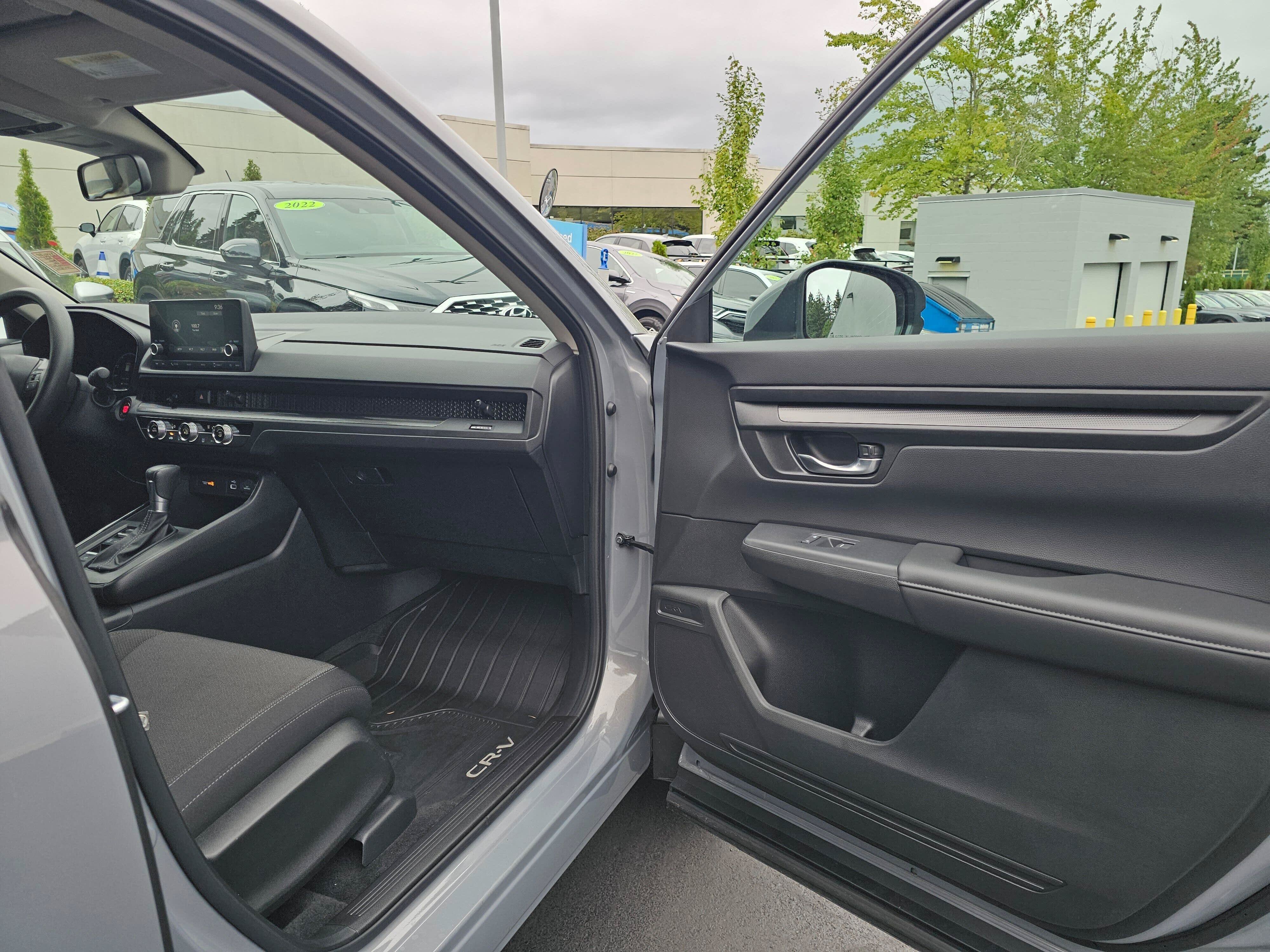 Certified 2025 Honda CR-V LX image 12