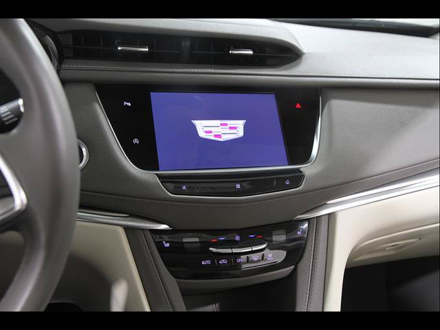 Used 2021 Cadillac XT5 Premium Luxury AWD/4WD image 9