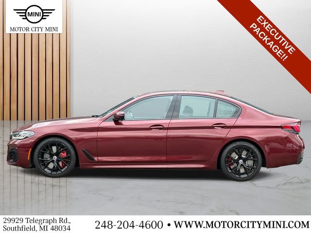 Used 2023 BMW M550i xDrive w/ Executive Package image 7