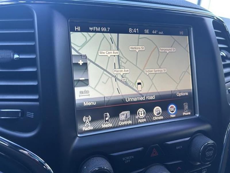 Used 2017 Jeep Grand Cherokee Trailhawk w/ Trailhawk Luxury Group AWD/4WD image 23