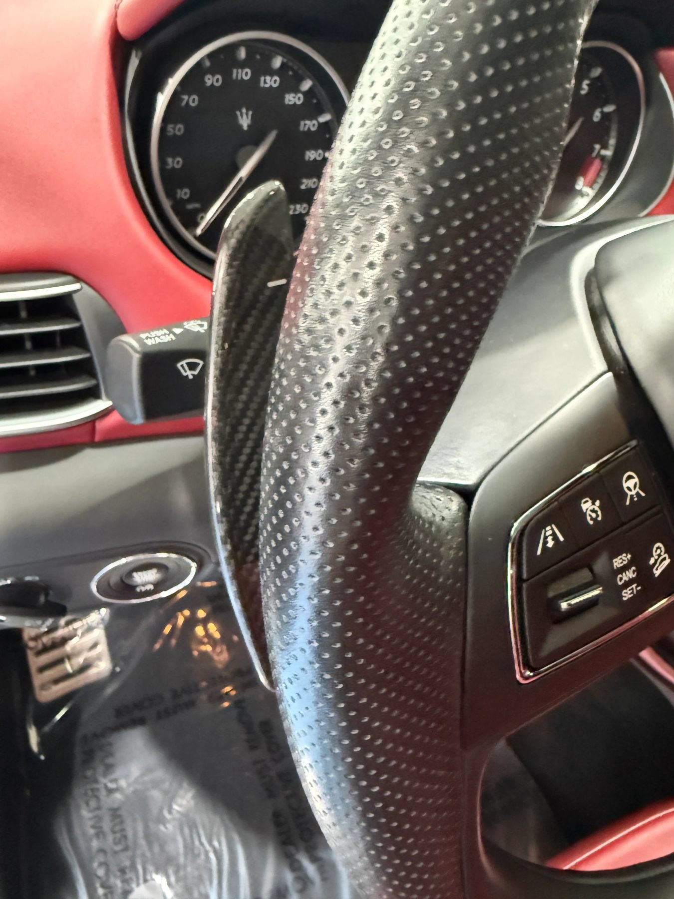 Used 2021 Maserati Levante Trofeo AWD/4WD image 45
