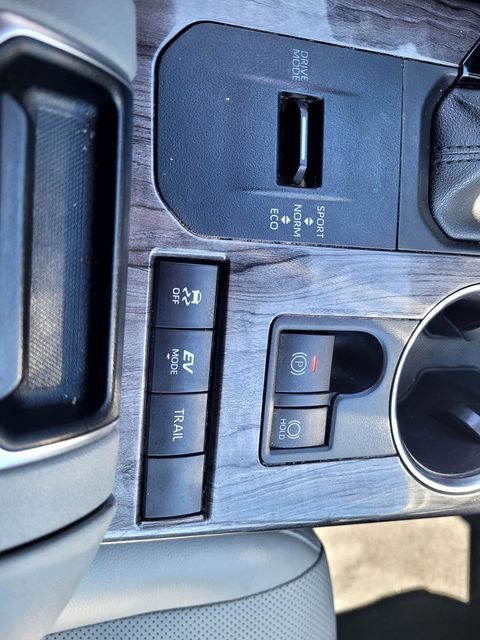 Used 2021 Toyota Highlander Platinum AWD/4WD image 22