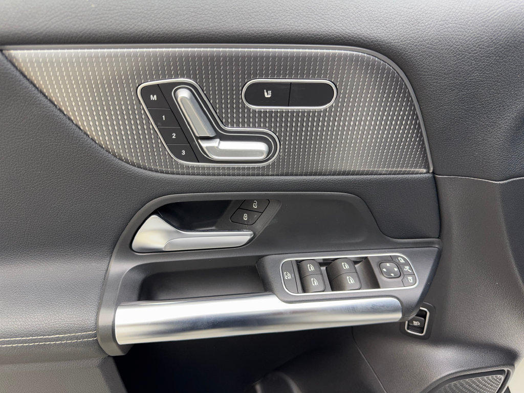 Used 2021 Mercedes-Benz GLA 250 image 30