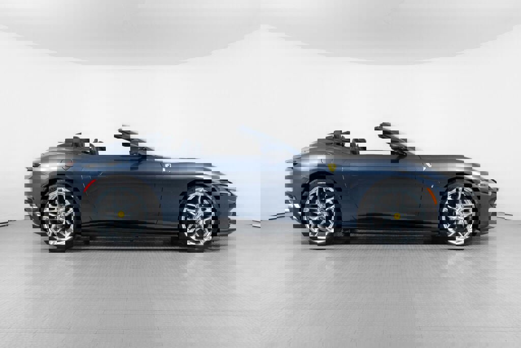 Certified 2024 Ferrari Roma Spider image 10