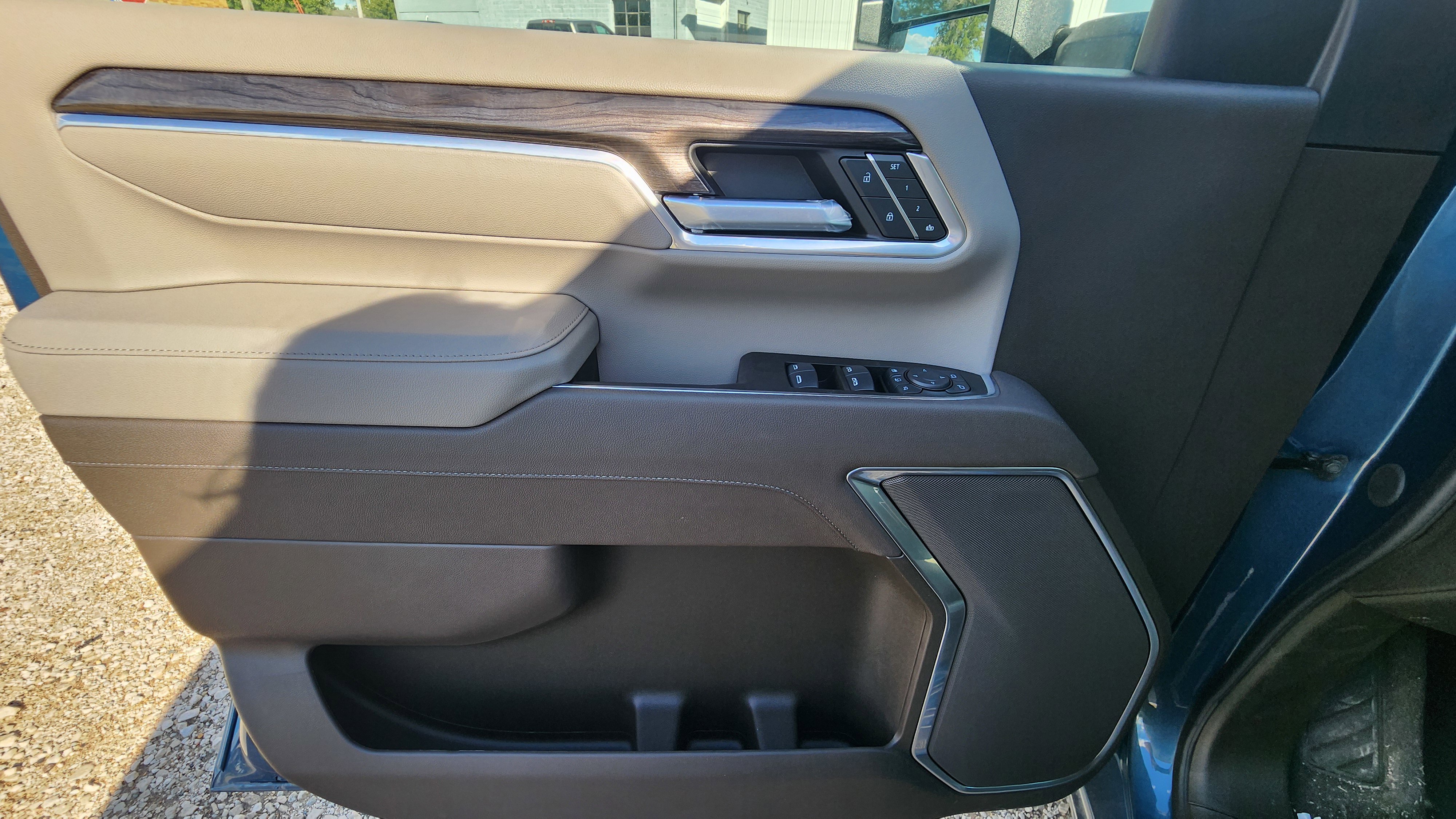 New 2025 Chevrolet Silverado 3500 LTZ image 9